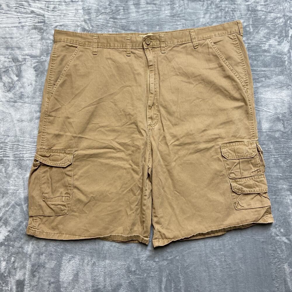 Vintage Wrangler Cargo Shorts Men’s Size 44 Tan‎